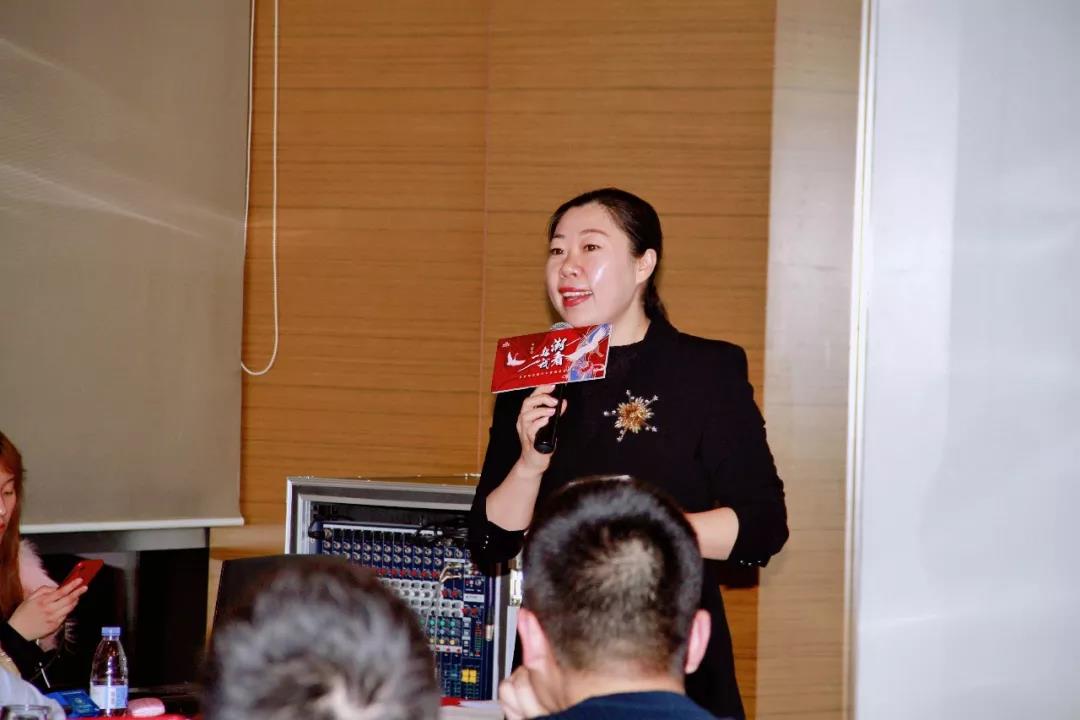 一起潮我看——百?gòu)?qiáng)坤倫現(xiàn)代中式潮品發(fā)布會(huì)圓滿成功
